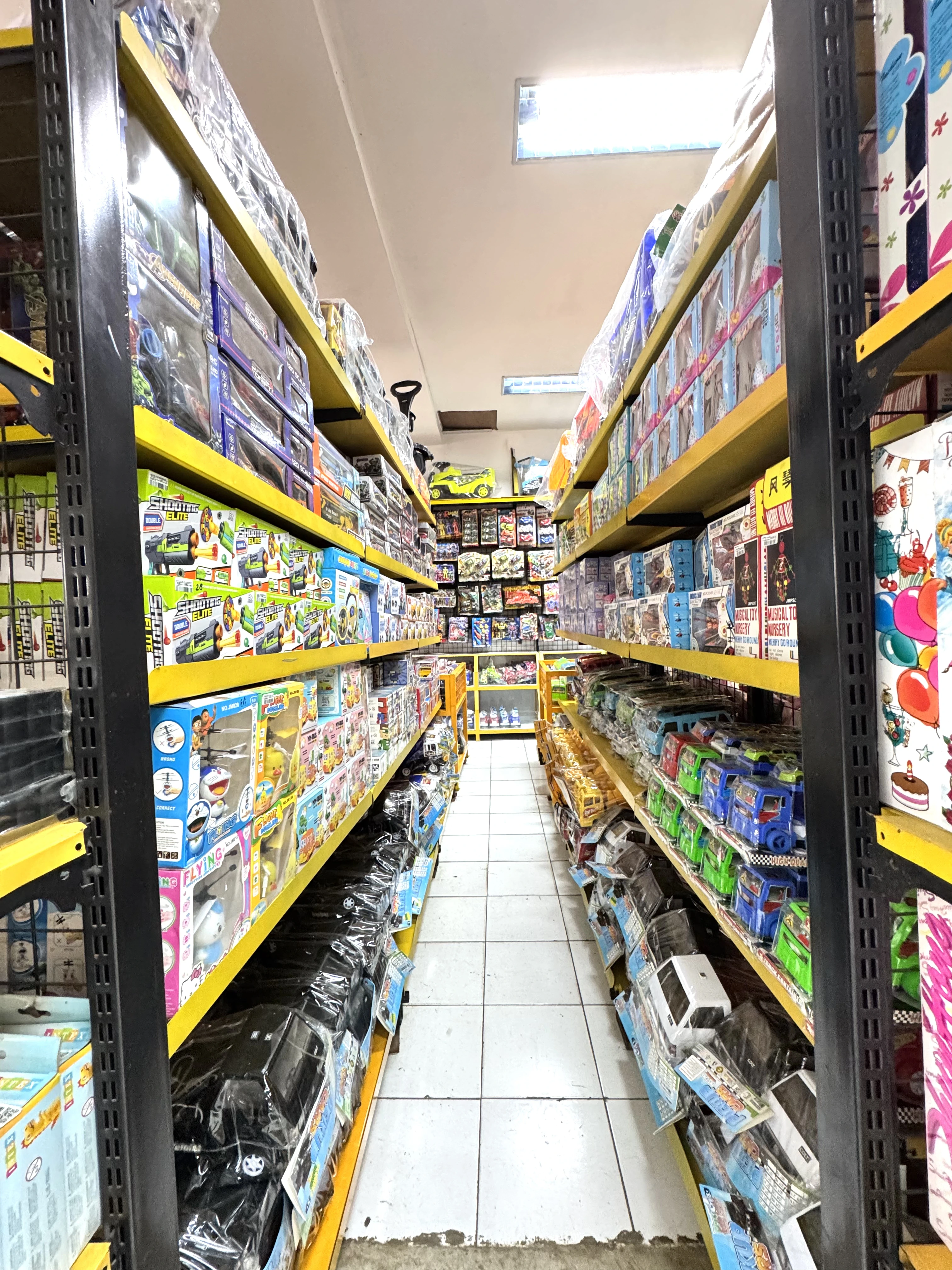 Stok gudang King Toys